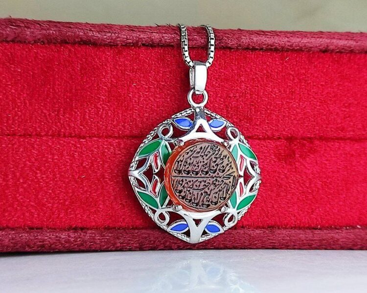 مدال توگردنی نقره عقیق یمنی اصل