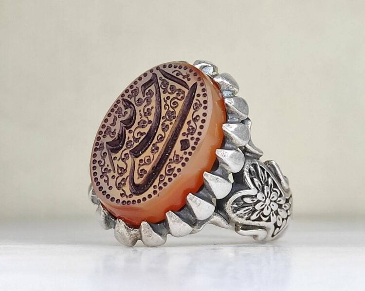 انگشتر عقیق زرد یمنی اصل حکاکی حسبی الله