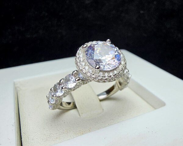 انگشتر نقره زنانه تک تخمه جواهری الماسی