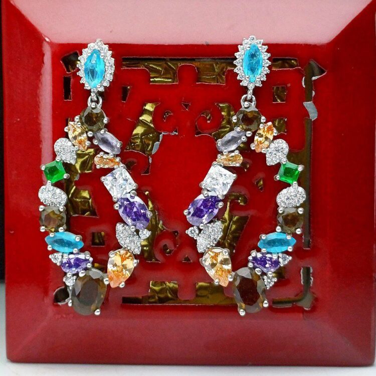 گوشواره جواهری چند نگینه