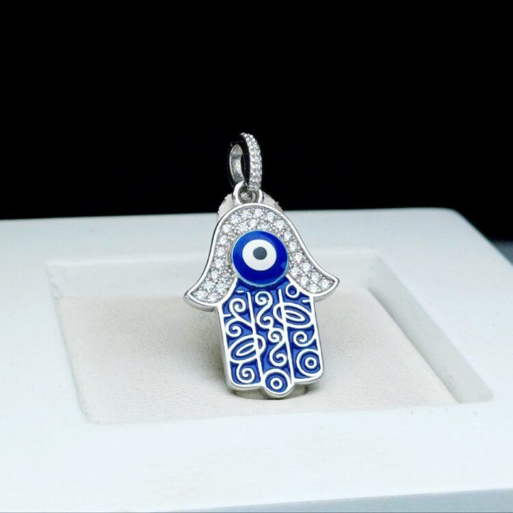 مدال توگردنی چشم نظر