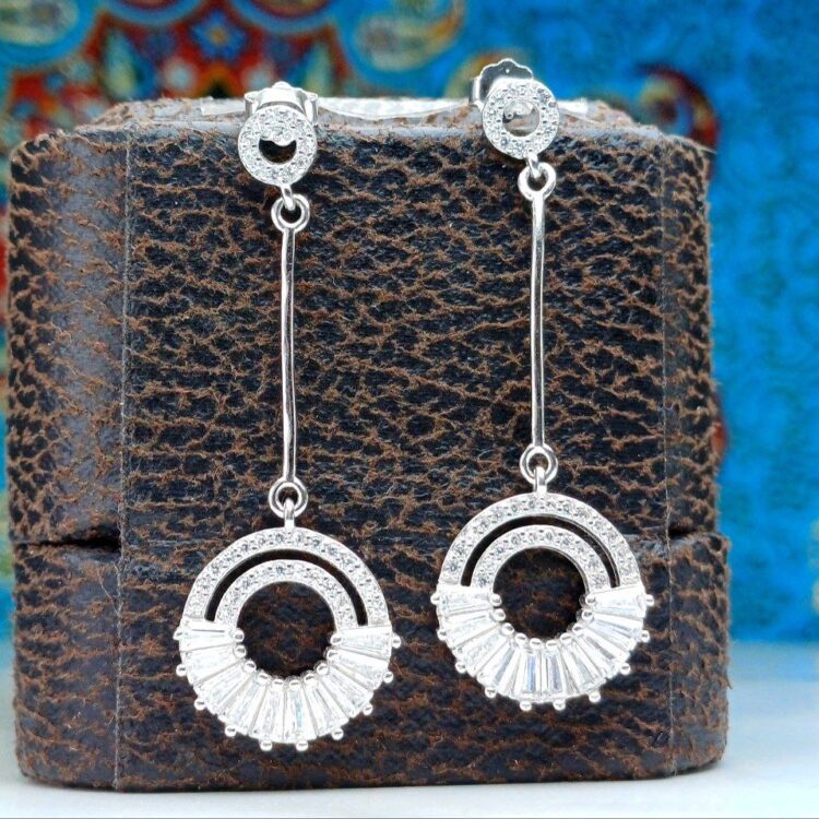 گوشواره نقره آویز جواهری
