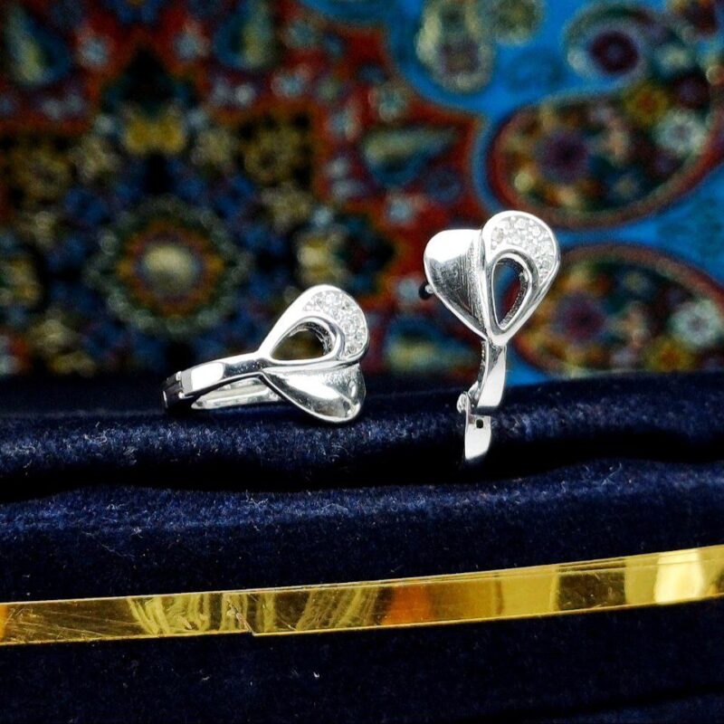 گوشواره جواهری طرح قلب