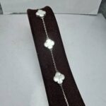دستبند نقره سه گل ونکلیف صدف